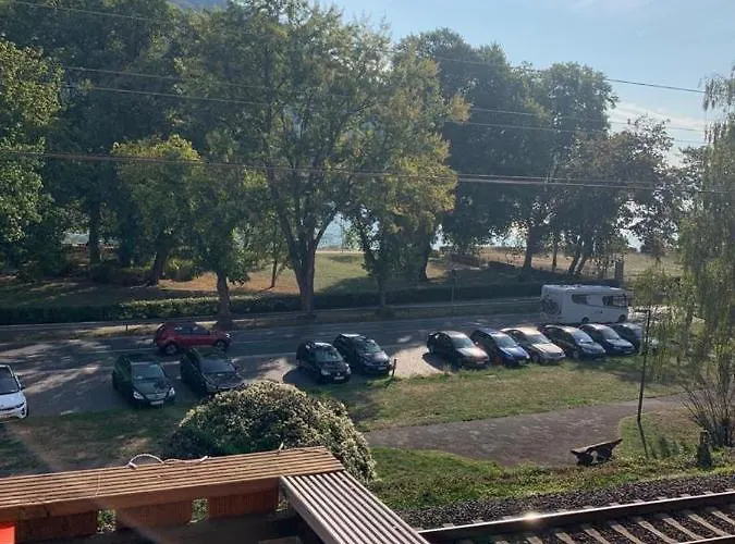 בית אירוח Im Alten Reihenhaus Auf Der Stadtmauer