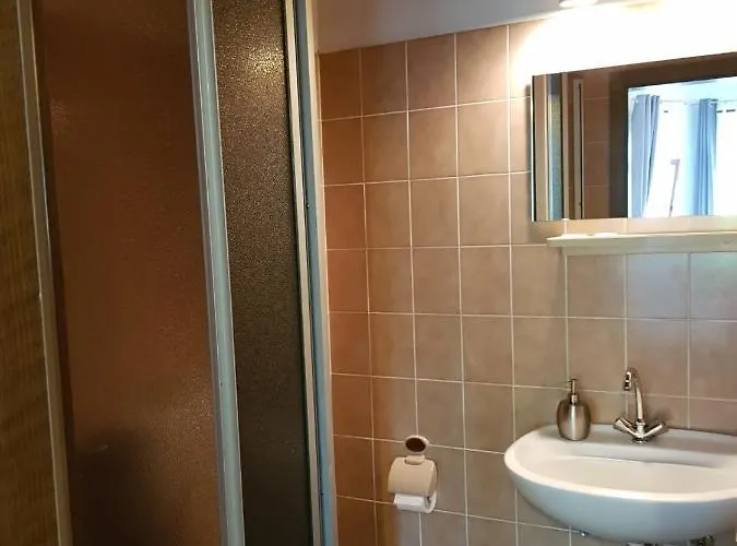 Im Alten Reihenhaus Auf Der Stadtmauer Bacharach